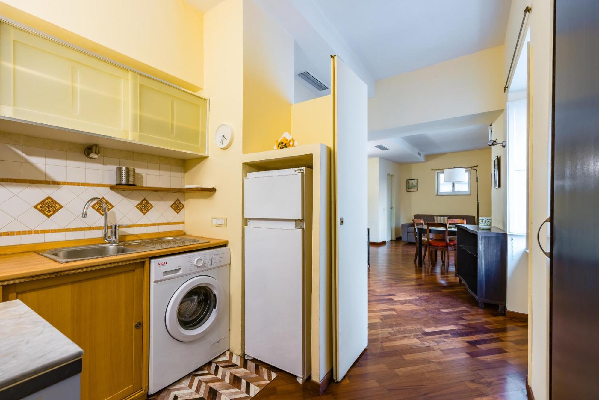 Apartment Bisignano 11 Naples